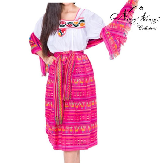 NA-74223fuchsiaTrajetipicodeinditaMujerTypicalWomenMexicanDressNancyAlvarezCollection